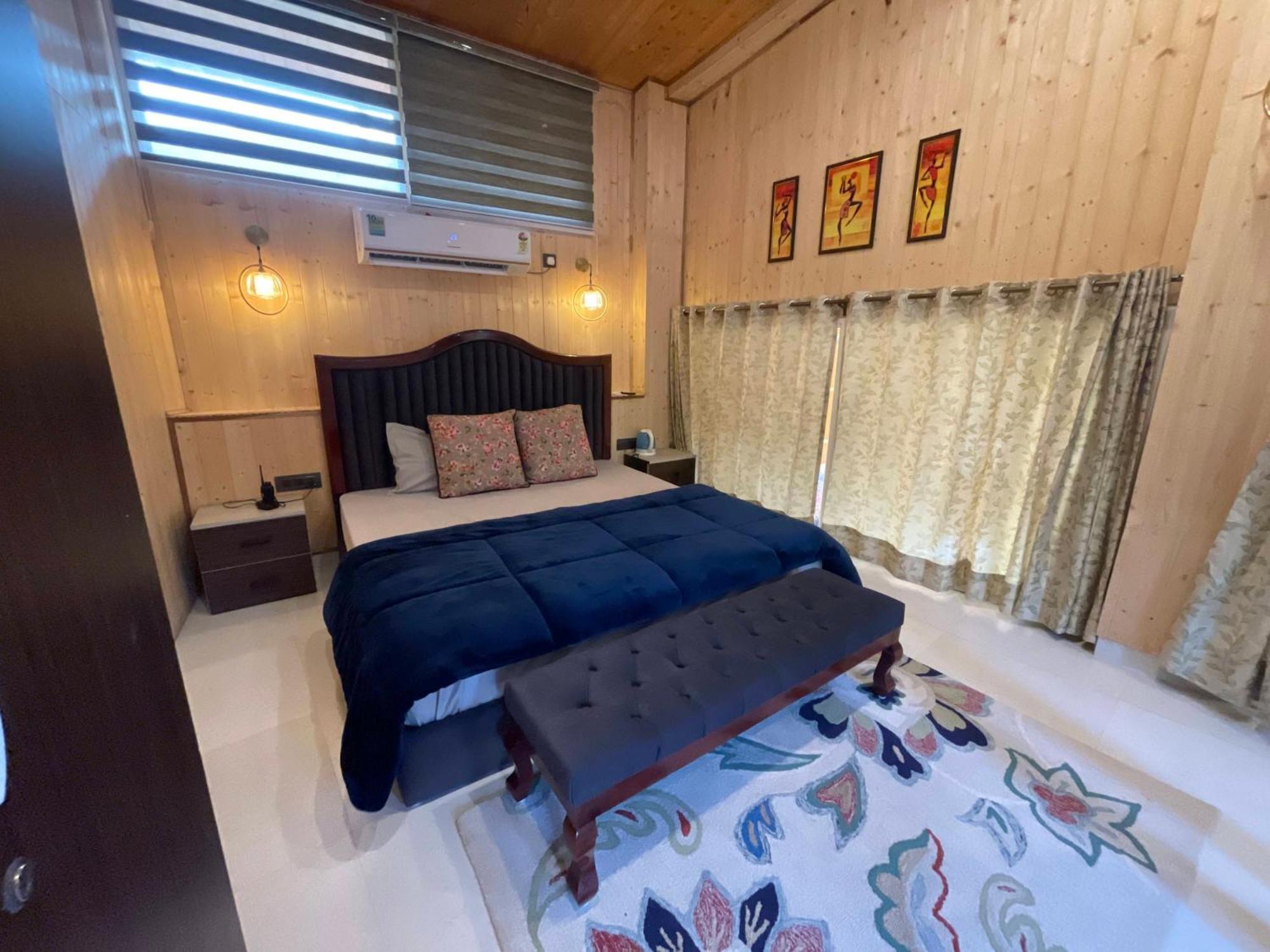 Saraiville- Luxury Riverside Cottages Dehradun Exterior photo