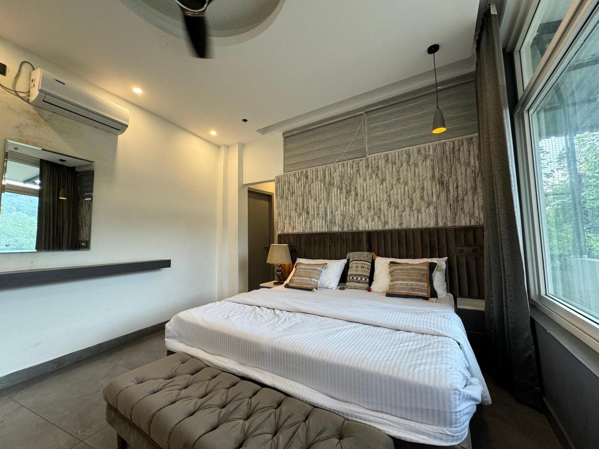 Saraiville- Luxury Riverside Cottages Dehradun Exterior photo
